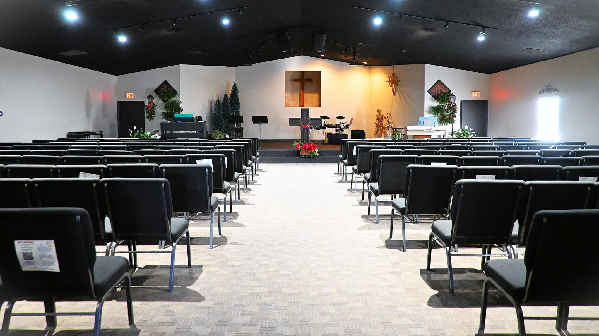 Gracepointe Church Interior